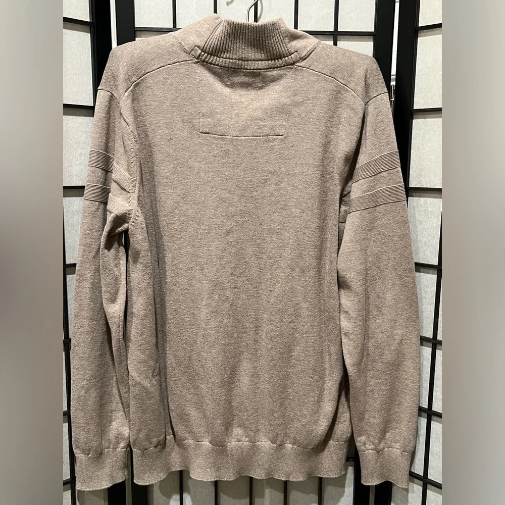 Banana Republic MENS V-Neck PREPPY HENLEY STYLE Sweater in Tan, SIZE L